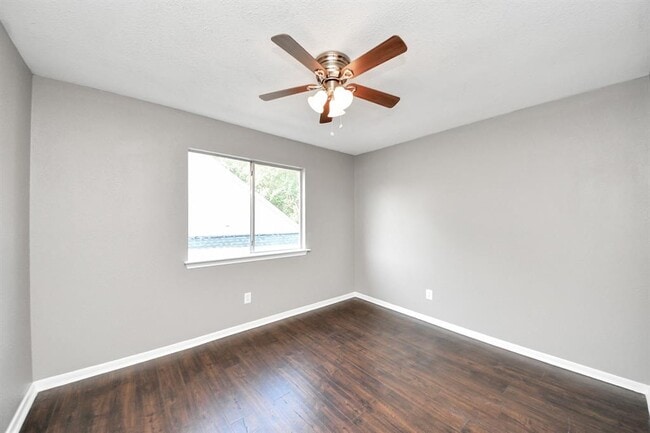 Building Photo - 5723 Whitemills Dr