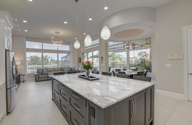 Building Photo - 19211 N Creekshore Ct