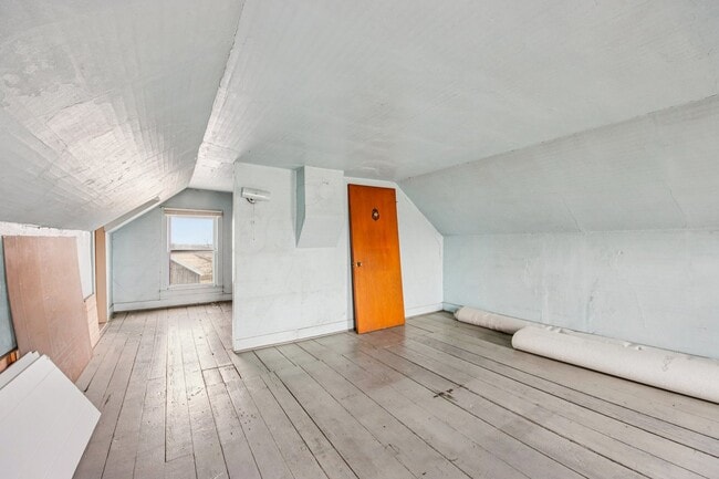 Building Photo - 11N455 Tower Rd