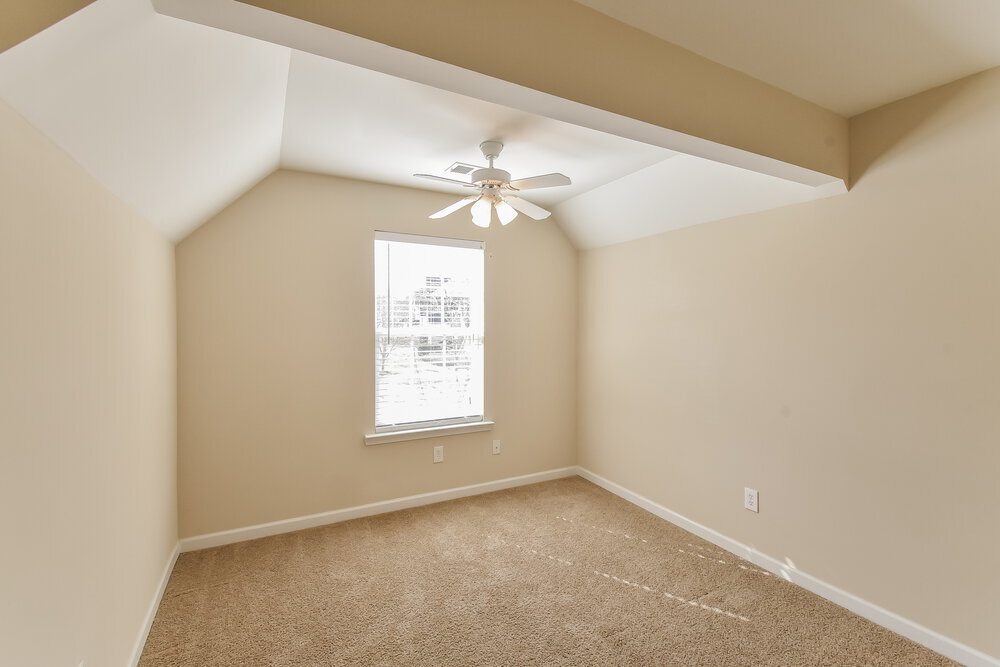 Building Photo - 1061 Southwood Dr