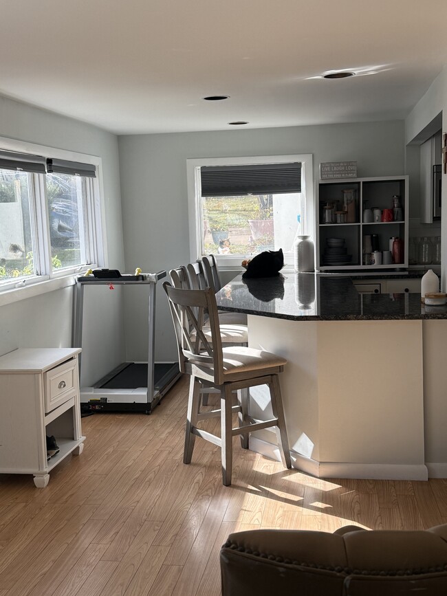 Building Photo - 248 Douglas Pike