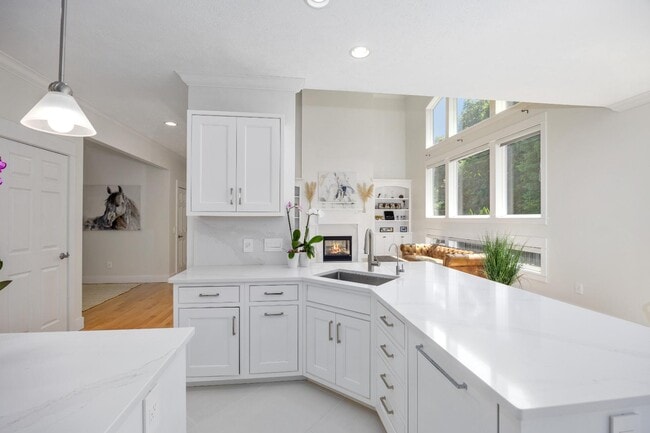 Building Photo - 4440 Whitewood Farms Dr NE