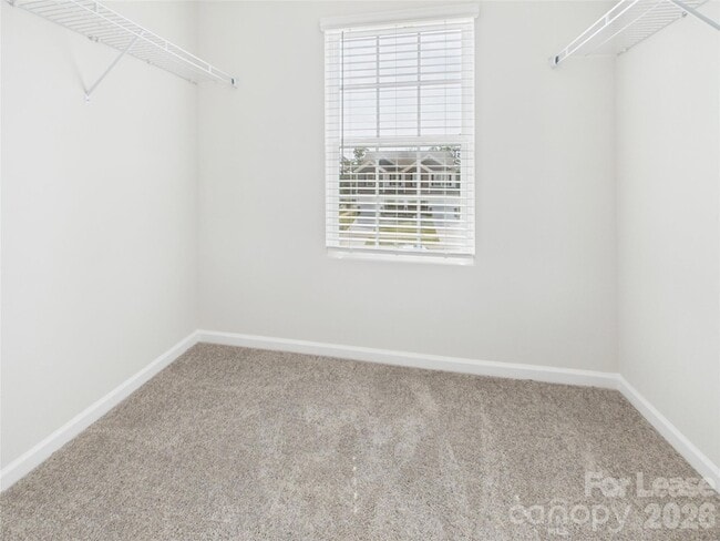 Building Photo - 20004 Faithwood Ct