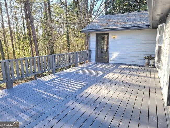 Building Photo - 1767 Bear Cave SW