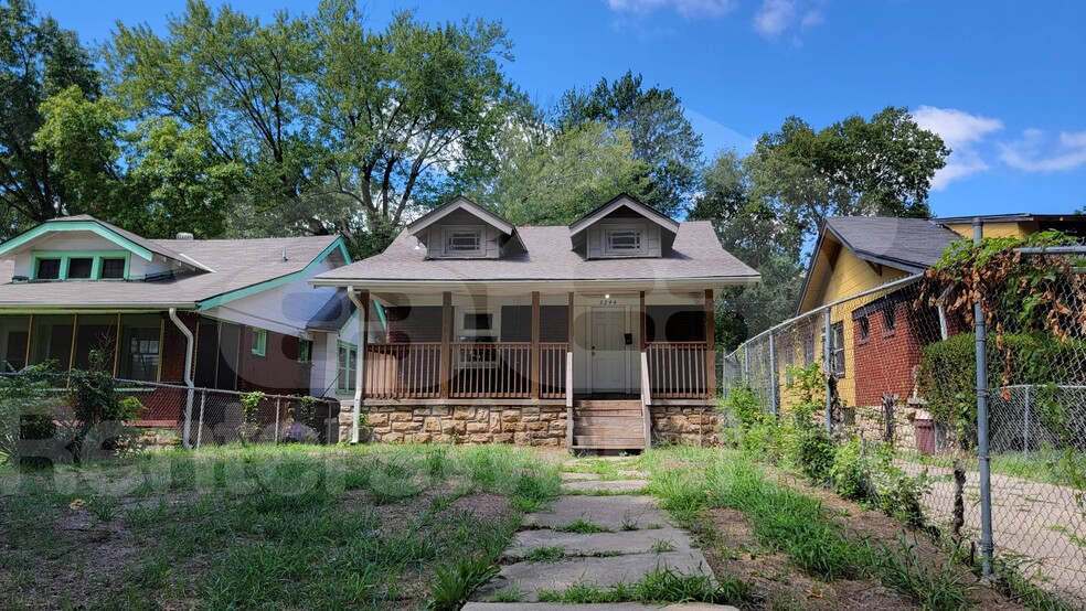 Primary Photo - 5344 Brooklyn Ave
