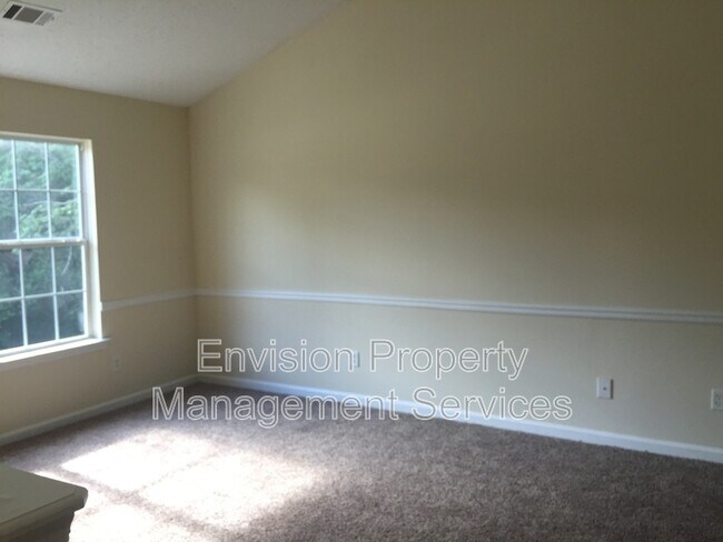 Building Photo - 1492 Cedar Creek Dr