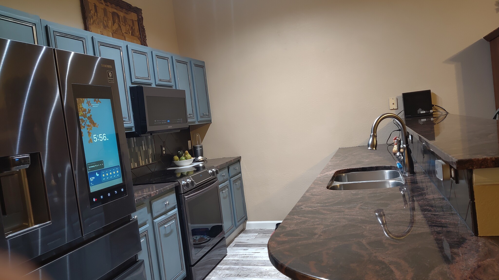 Kitchen - 15475 Andrews Dr