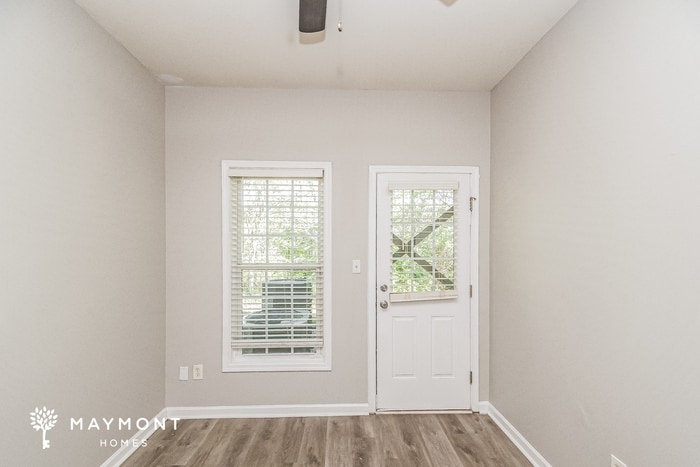 Building Photo - 650 Ganyard Farm Way