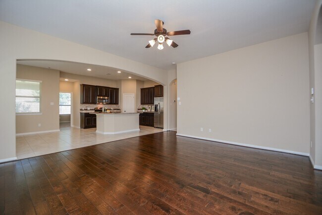 Building Photo - 118 N Heritage Mill Cir