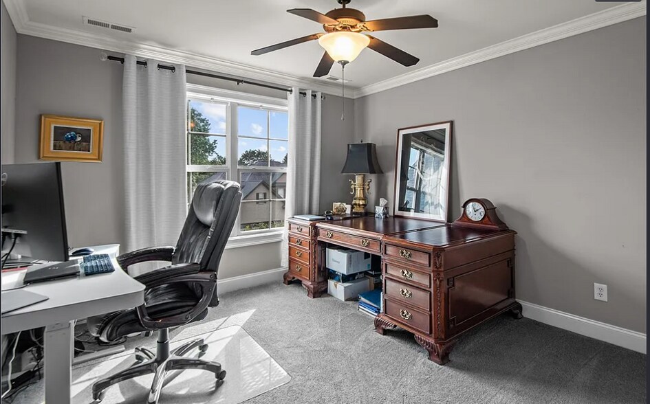 Building Photo - 106 Kettle Oak Way