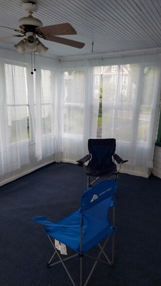 Building Photo - 60 Nonotuck St