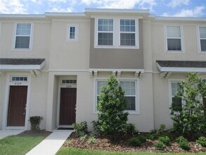 Building Photo - 6325 Fairmont Ln