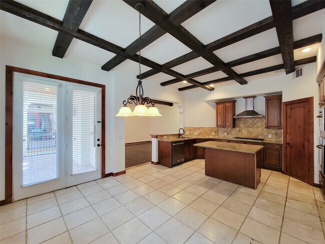 Building Photo - 1801 W 24th St