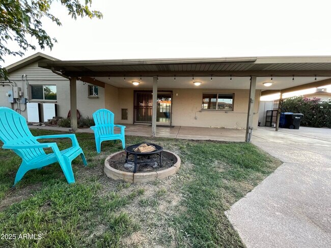 Building Photo - 9615 N 34th Ave
