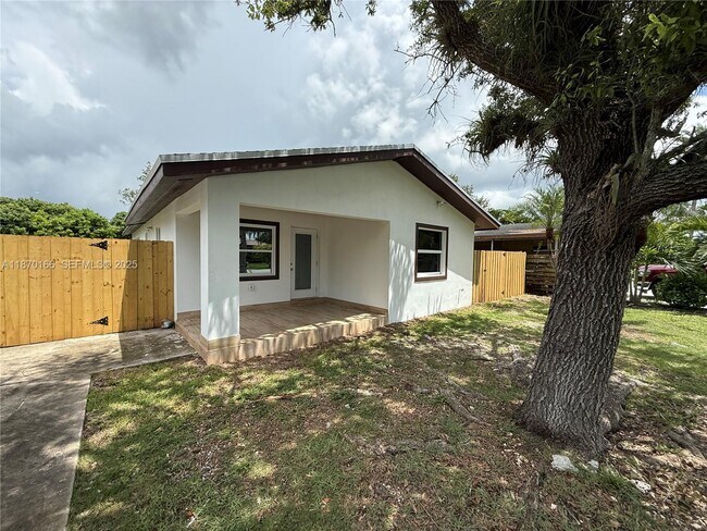 Building Photo - 18333 SW 296th St