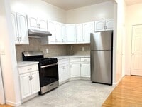 Building Photo - 235 Starr St