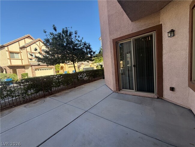 Building Photo - 9236 Dalmahoy Pl
