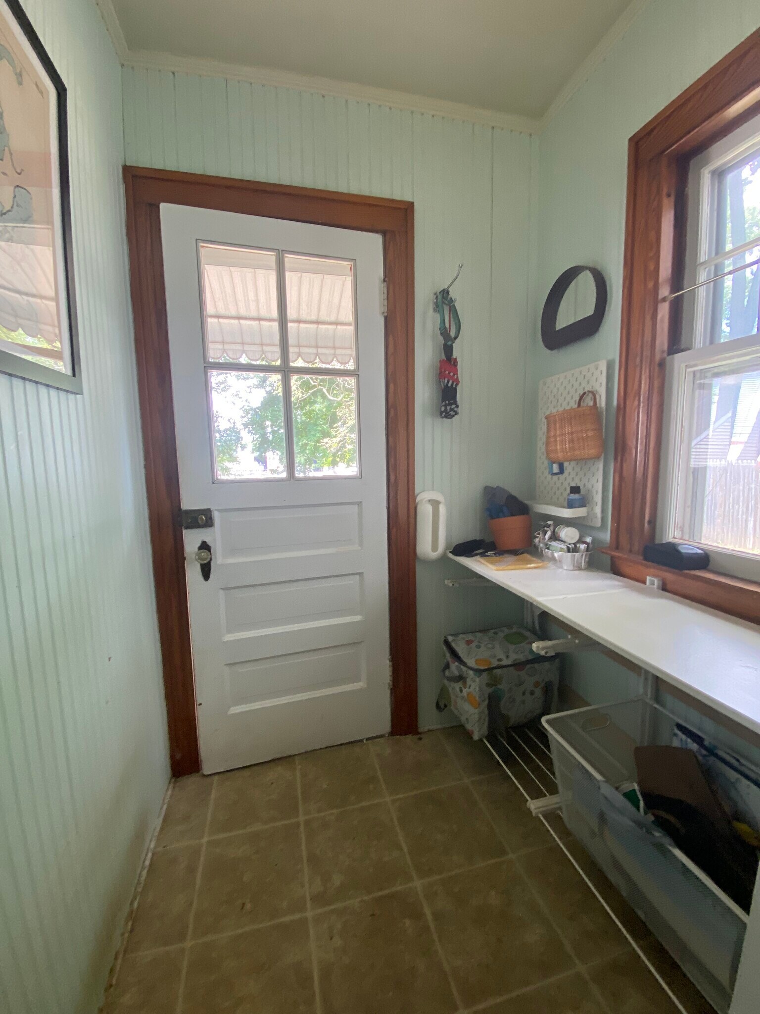 mudroom - 45 Harding Ave