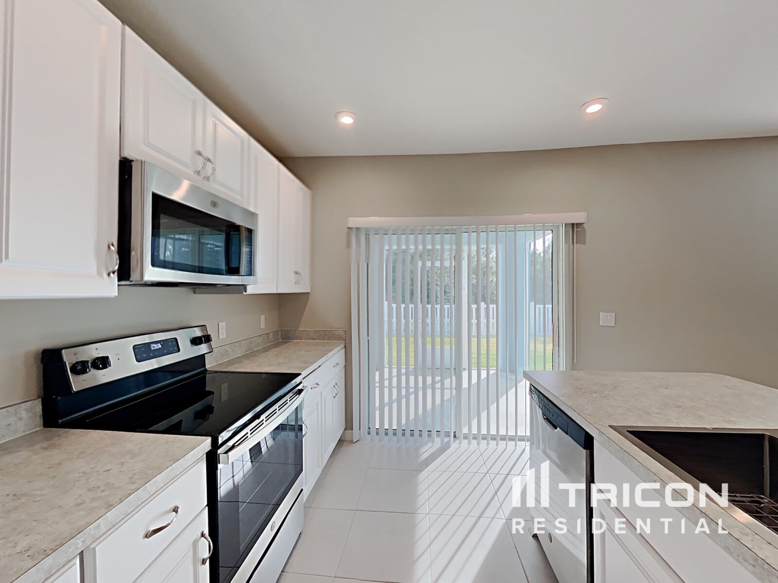 Building Photo - 3948 Fescue St