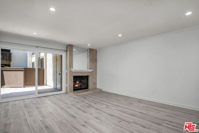 Building Photo - 8600 Tuscany Ave