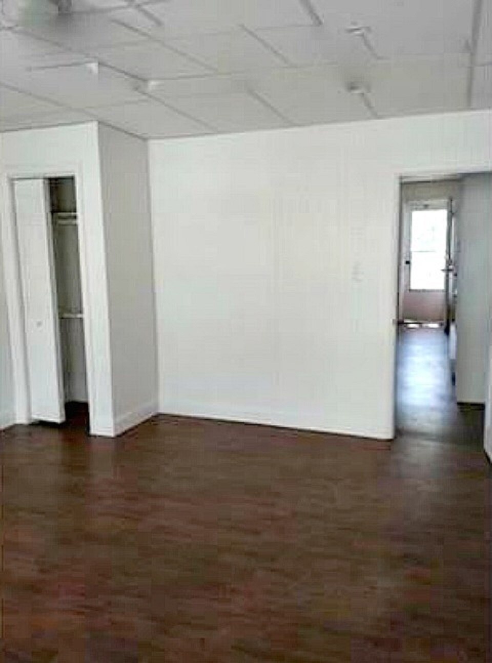 Building Photo - 289 Chelsea St