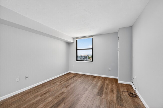 Building Photo - 1301 Speer Blvd