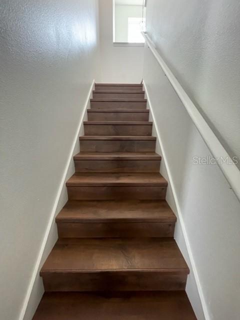 Building Photo - 4738 Rockvale Dr