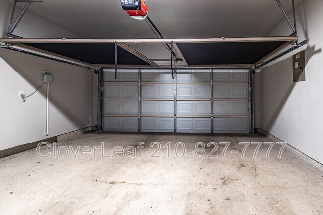 Building Photo - 12425 Belfort Point
