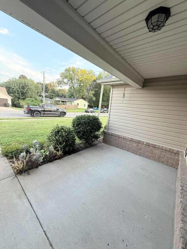 Building Photo - 2201 Hall Ln