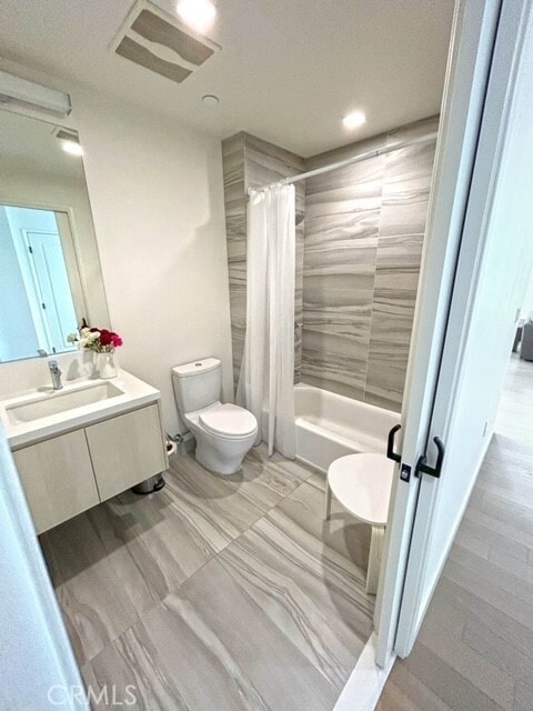 Building Photo - 1050 S Grand Ave