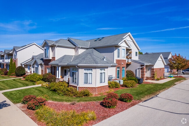 Building Photo - Cherokee Point Condominiums