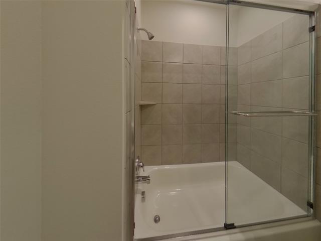 Building Photo - 2589 Dulaney Dr