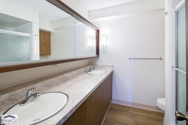 Building Photo - 1655 Makaloa St