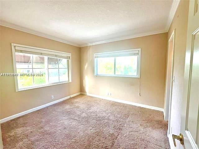 Building Photo - 924 SE 2nd St