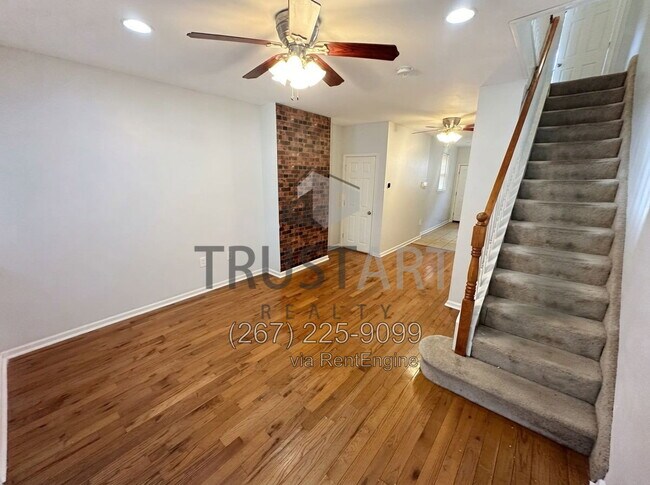 Building Photo - 2202 S Woodstock St