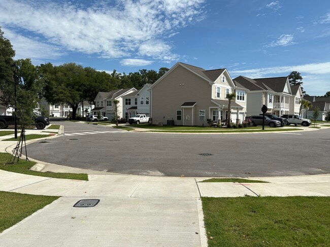 Building Photo - 1148 Sea Lavender Dr