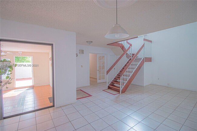 Building Photo - 10099 NW 4th Ln