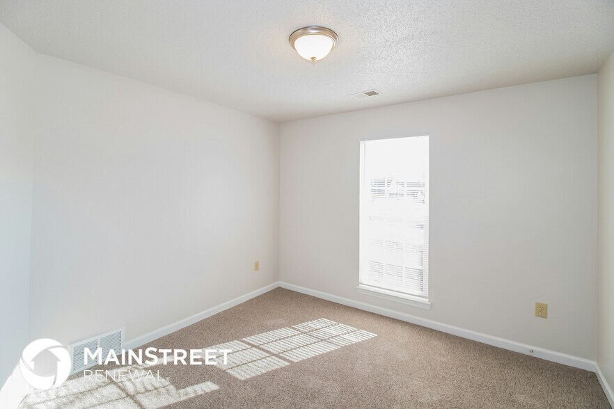 Building Photo - 7650 Coral Meadows Dr