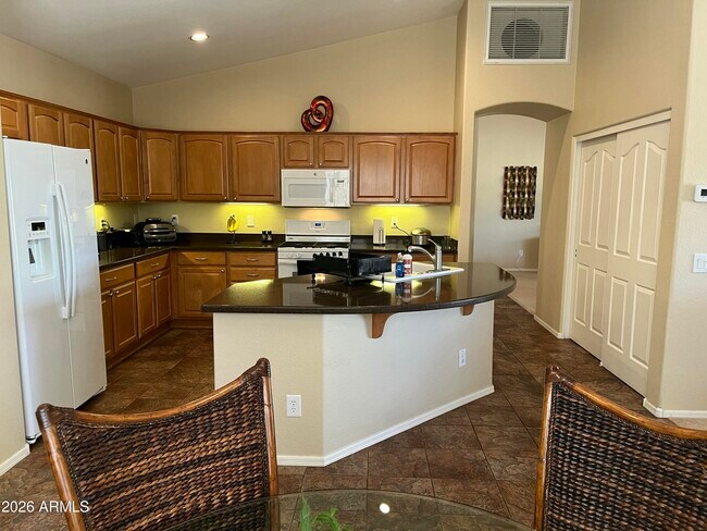 Building Photo - 24521 S Rocky Brook Dr