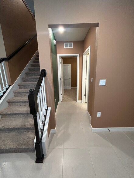 Building Photo - 4244 Meandering Bay Dr