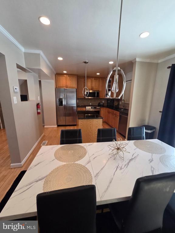 Building Photo - 2122 Princess Anne Ct