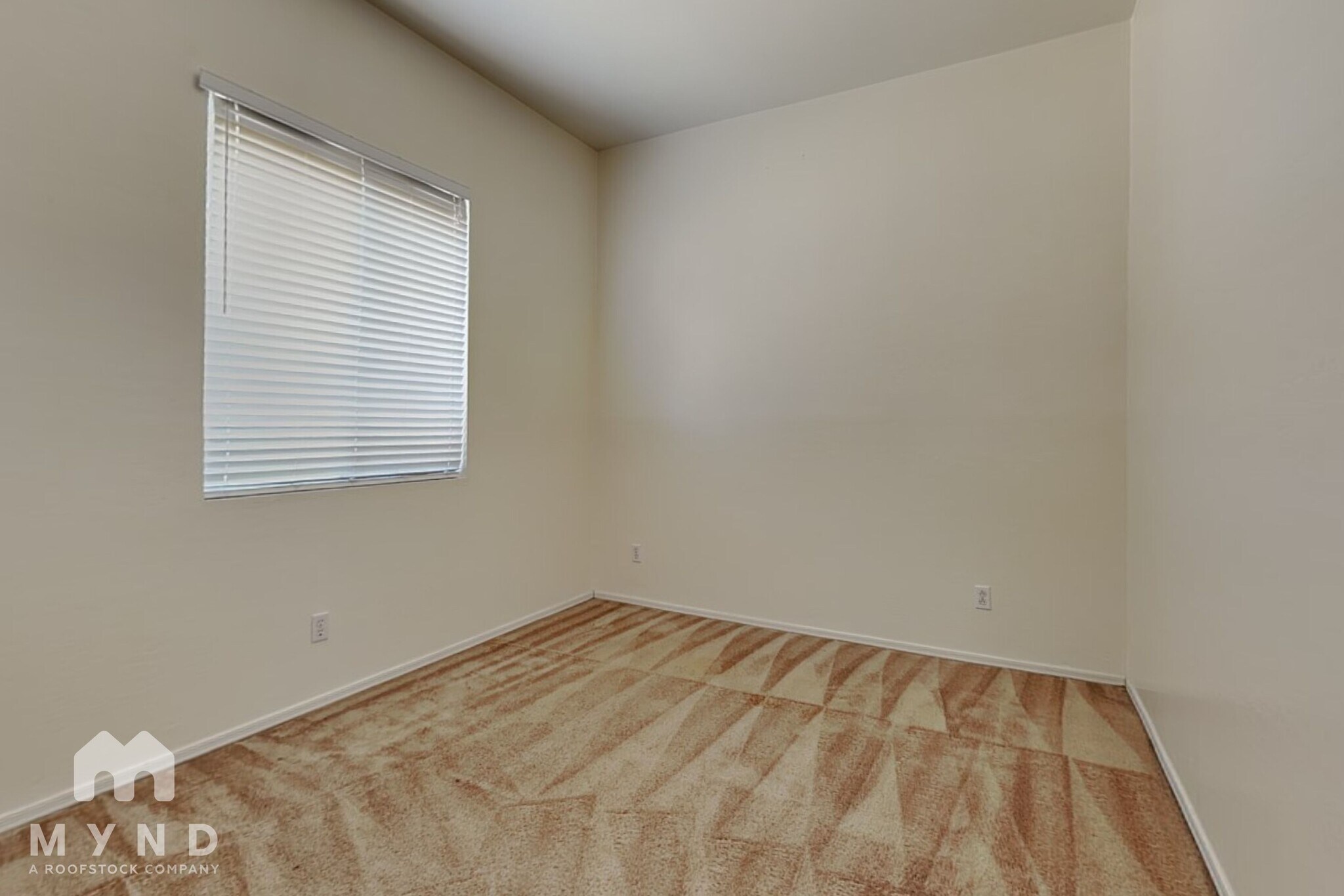 Building Photo - 21627 N 89th Dr