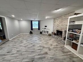 Building Photo - 1111 Sherrington Rd