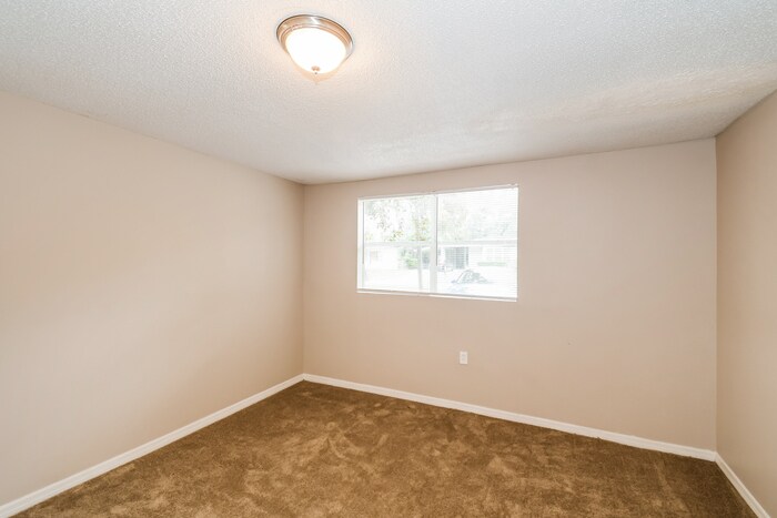 Building Photo - 6157 Cedar Hills Blvd