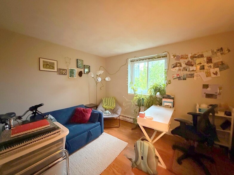 Building Photo - 326 Broadway