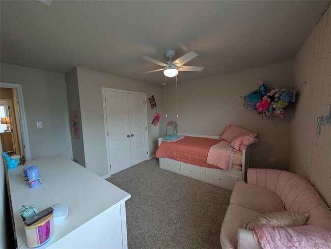 Building Photo - 3030 Charyn Wy