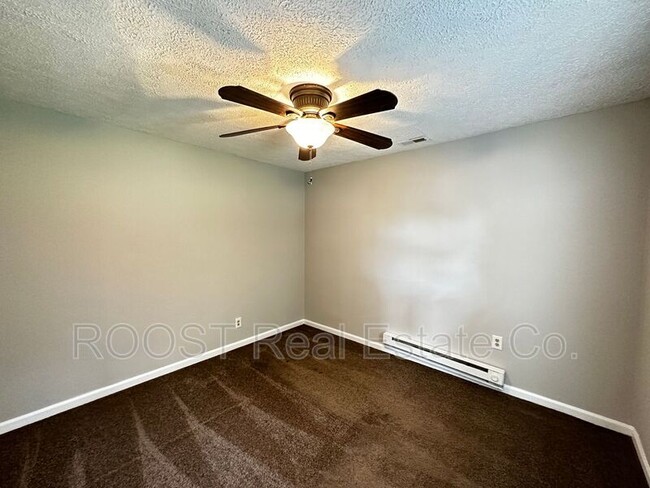 Building Photo - 1195 Faber Ave