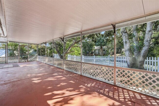 Building Photo - 3100 N Canal Dr