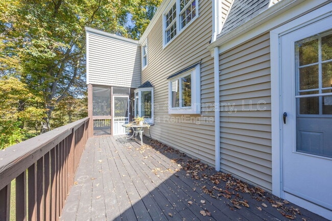 Building Photo - 101 Hungary Rd