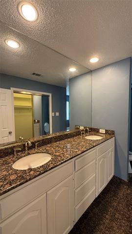 Building Photo - 124 Villanova Cir